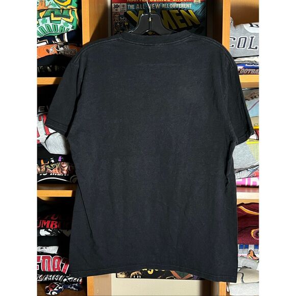 Vintage Y2K Johnny Cash Middle Finger Tee - Picture 5 of 5